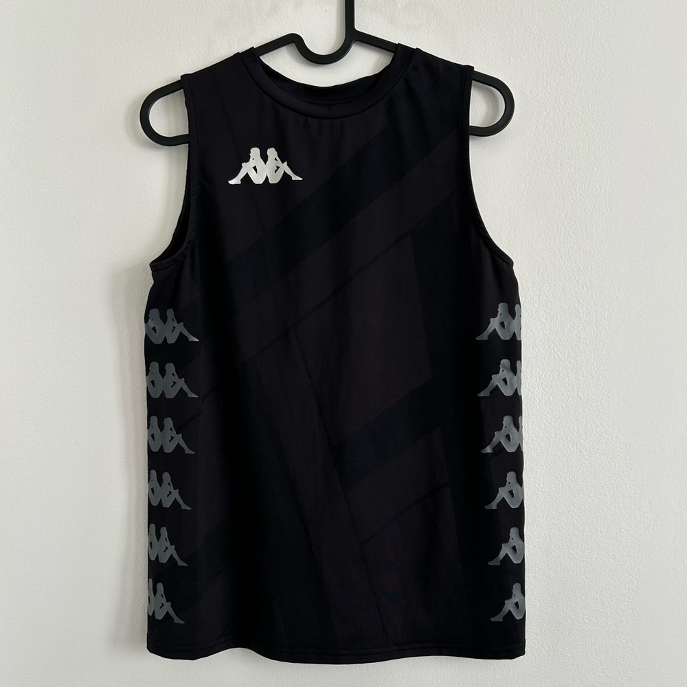 EUC Kappa women's sleeveless tank size small black